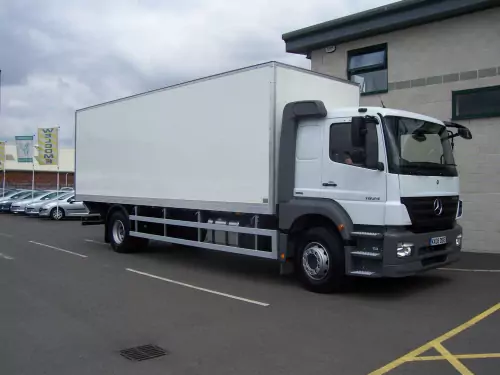 New 18 Tonne Trucks on rental fleet