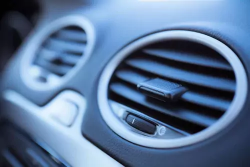 VEHICLE AIR CONDITIONING RE-GAS Â£49INCL. VAT