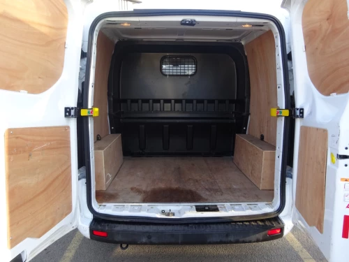 V20  - MWB Medium Van