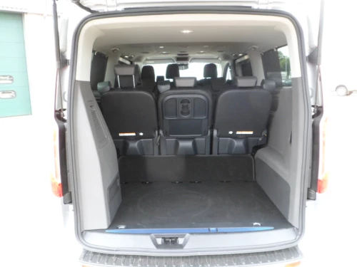 9 Seater MPV