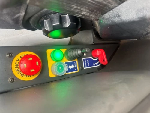 V60 Ford Transit Tipper